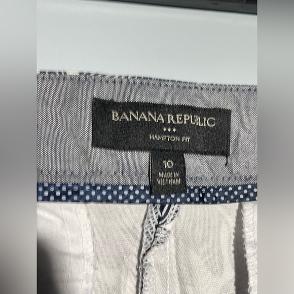 Banana Republic Black and White Hampton Fit Shorts - Picture 9 of 11